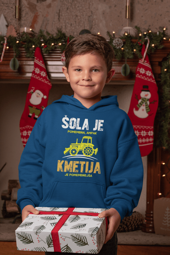 Otroški Kapucar Šola Je Pomembna, Ampak Kmetija Je Pomembnejša — detajl natisa