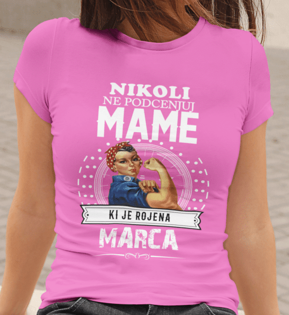 Majica Ne Podcenjuj Mame Marca — detajl natisa