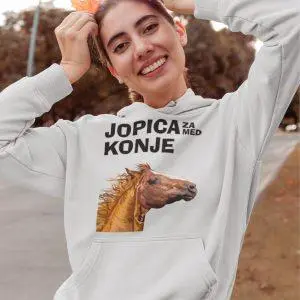 Jopica Za Med Konje -Vranec — tisk na majico