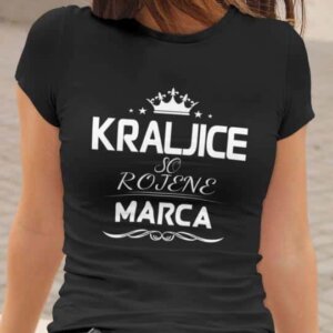 Majica Kraljice So Rojene - Marca — detajl natisa