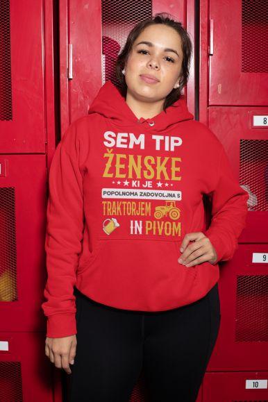 Kapucar Sem Tip Ženske Ki Je Popolnoma Zadovoljna s Traktorjem In Pivom — detajl natisa