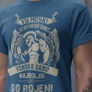 Majica Samo Najboljši So Rojeni Maja — detajl natisa