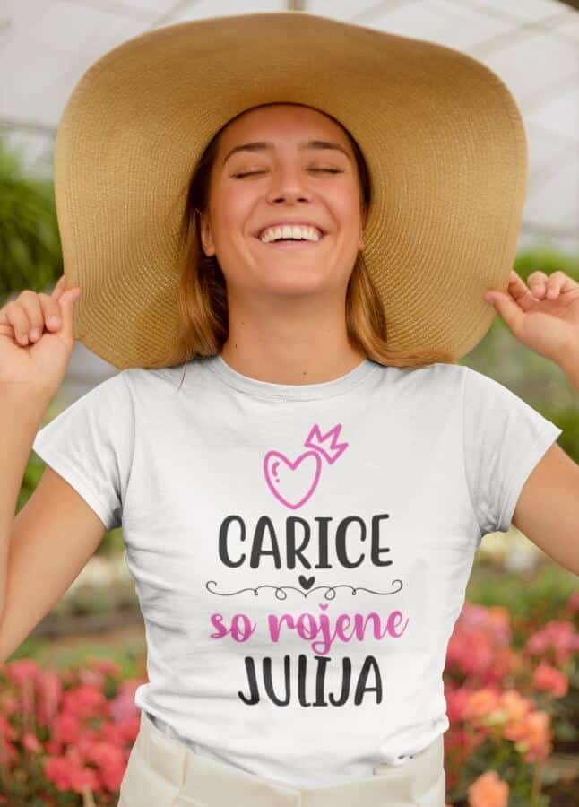 Majica Carice So Rojene JULIJA — detajl natisa