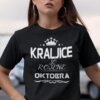 Kraljice So Rojene Oktobra — različica 3