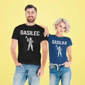 Gasilec / gasilka v opremi + sekira — tisk na majico